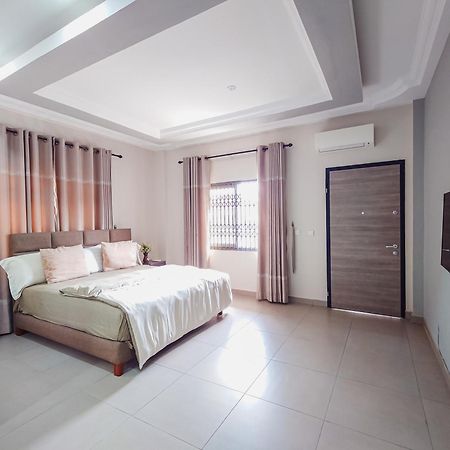 Queens View Apartment Accra Eksteriør billede