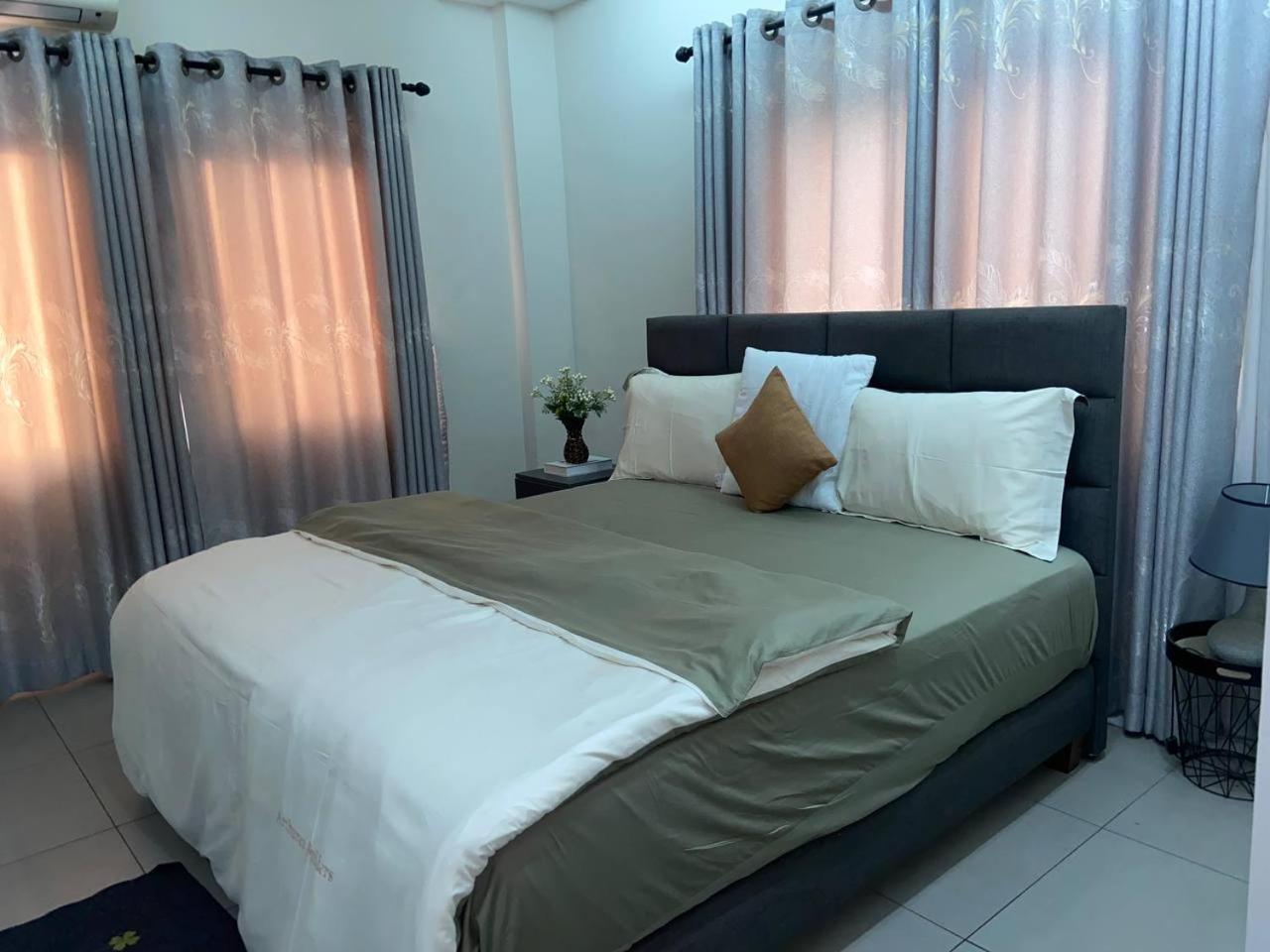 Queens View Apartment Accra Eksteriør billede